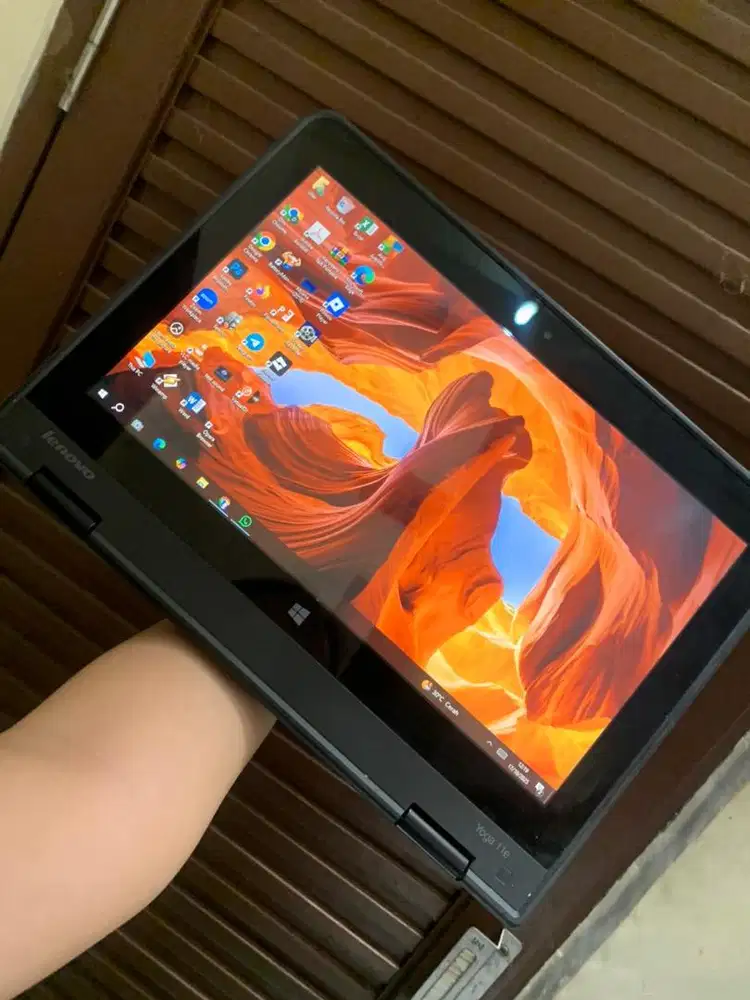 LAPTOP TOUCHSCREEN FLIP MURAH! LENOVO THINKPAD YOGA 11E RAM 4 MULUS