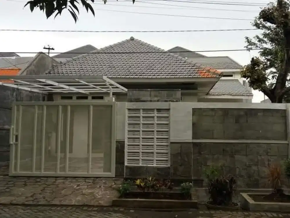 Dijual Rumah Murah Harga Jauh Dari Sekitar Lokasi Tenggilis