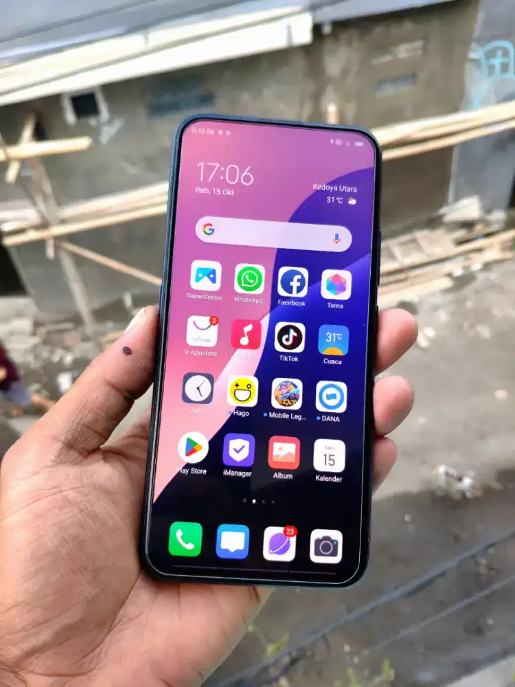 Vivo v17 pro 8/128gb amoled siap pakai
