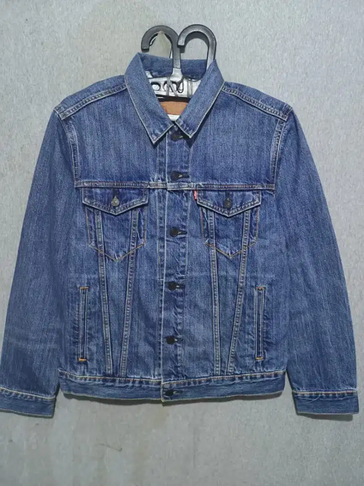 LEVI'S JACKET SZ:M