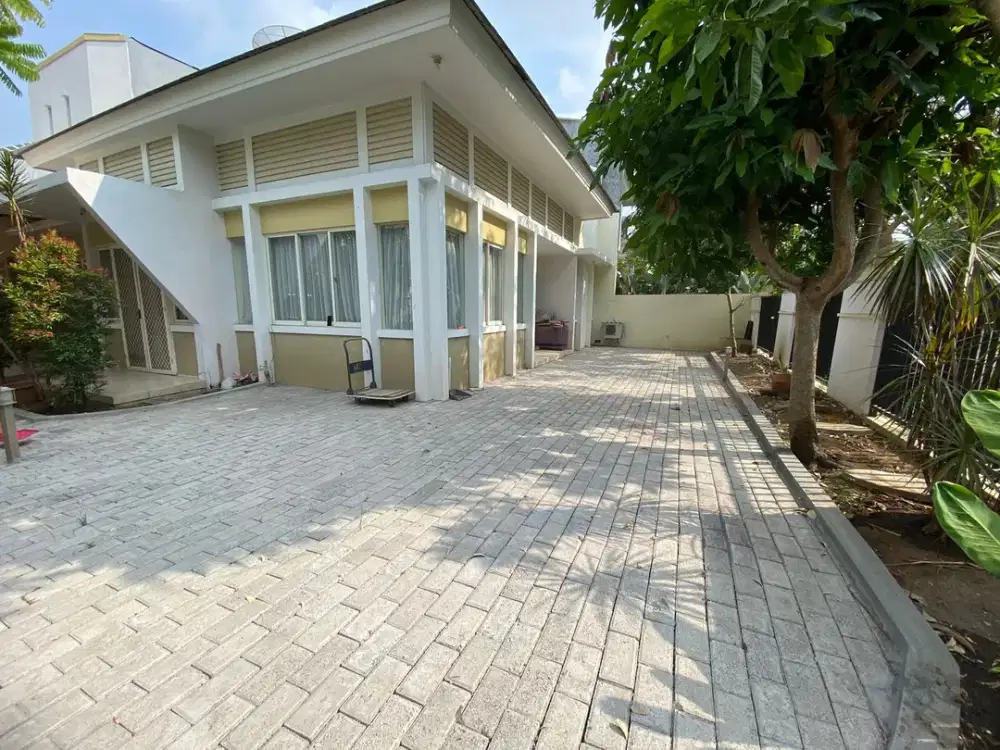 Dijual Rumah Murah Lokasi Alam Galaxy