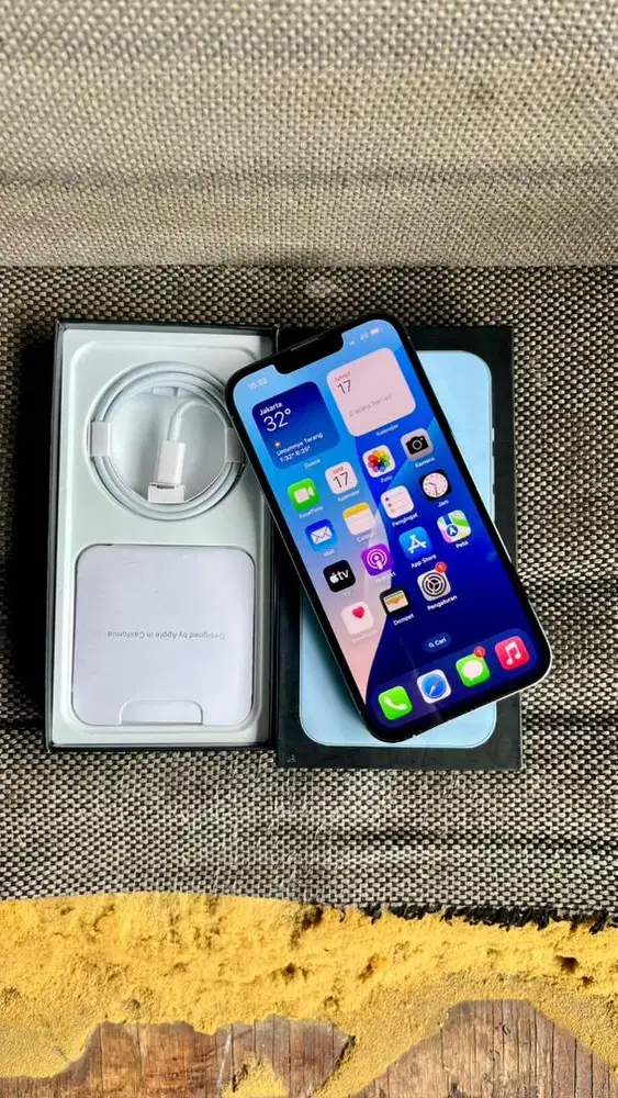 Iphone 13 pro 1tb blue sierra