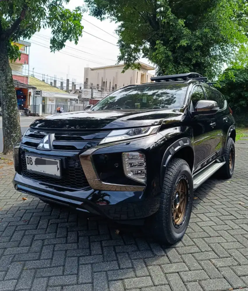 Pajero Sport Dakar Sunroof 2022