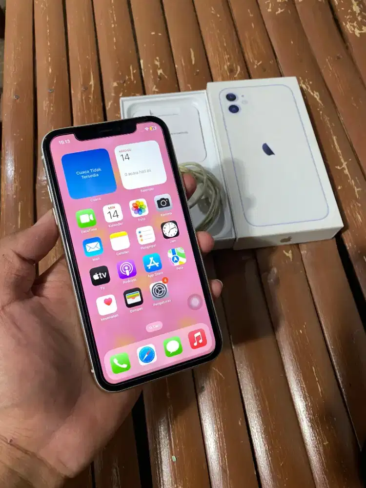 iPhone 11 64gb inter