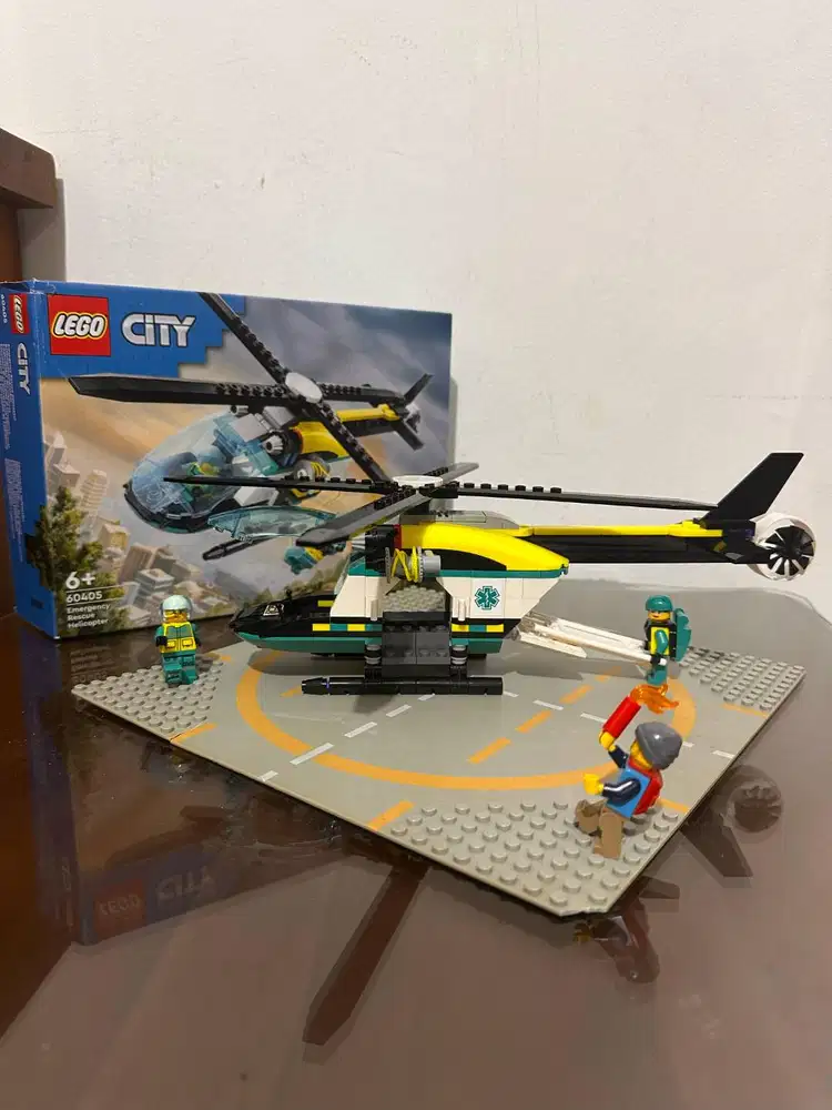 Lego City 60405, 60447 dan Lego Technic 42147