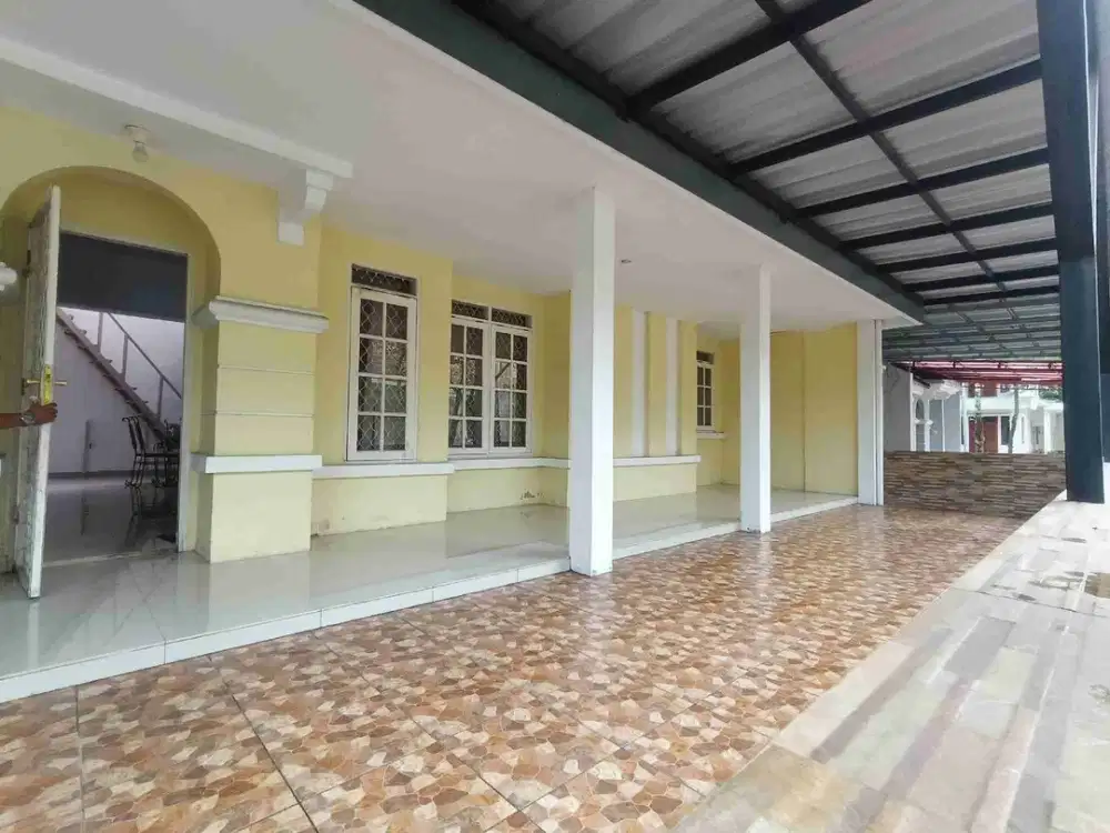 dikontrakan rumah bulanan di Sentul city