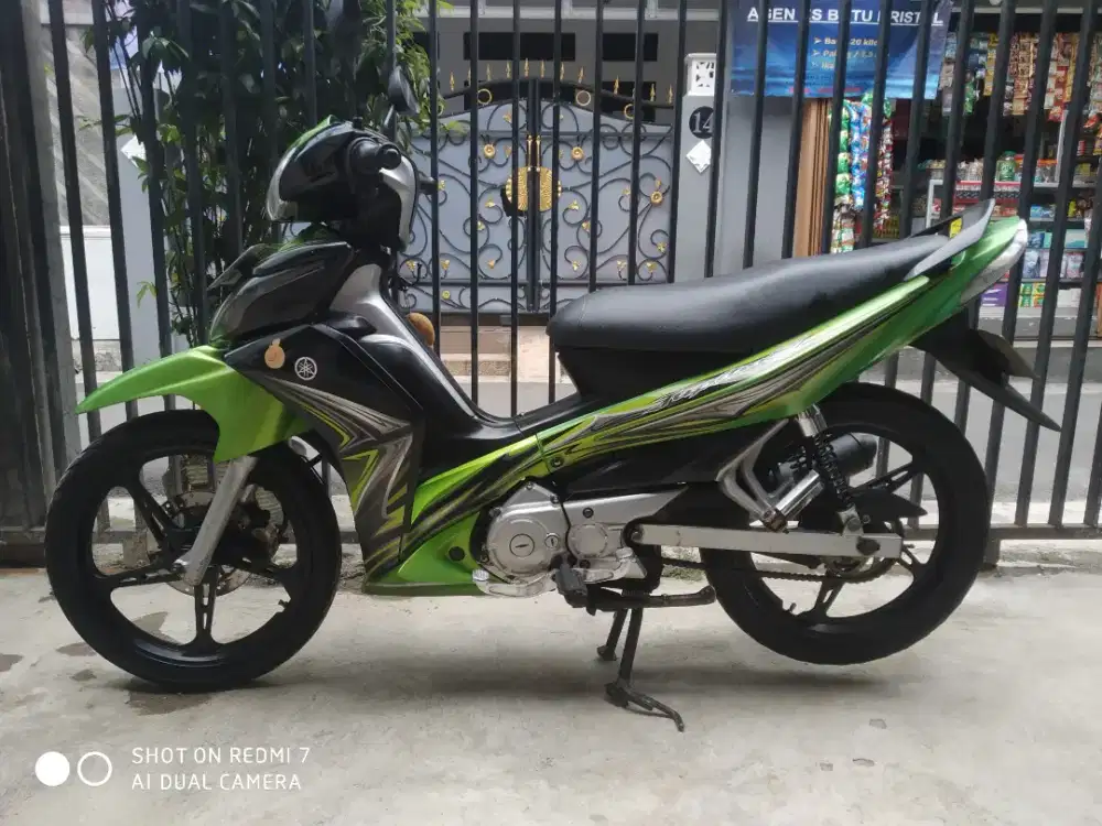 Di jual yamaha YUPITER z CW th 2012