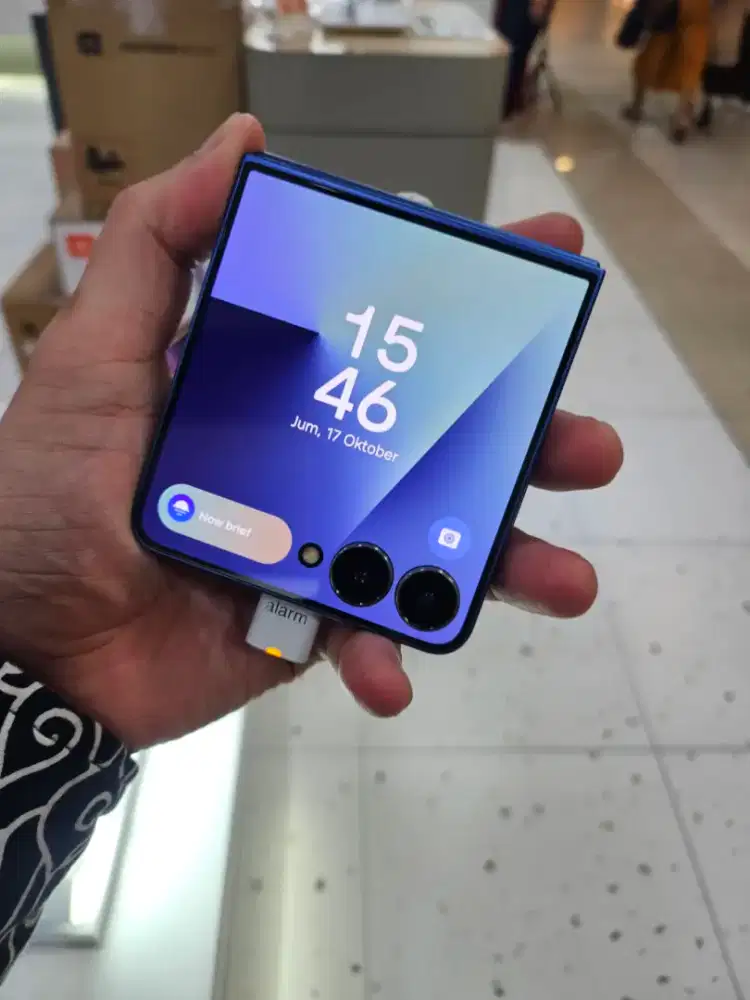 NEW GALAXY FOLDABLE 7  BENEFIT 4JUTAAN FREE PROTEKSI HINGGA 2TAHUN