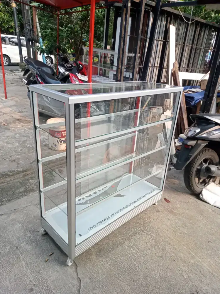 Etalase 1meter /cod