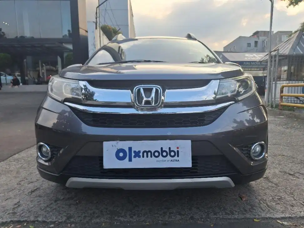 DP MURAH Honda BR-V 1.5 E Bensin-AT 2016  C0MDF