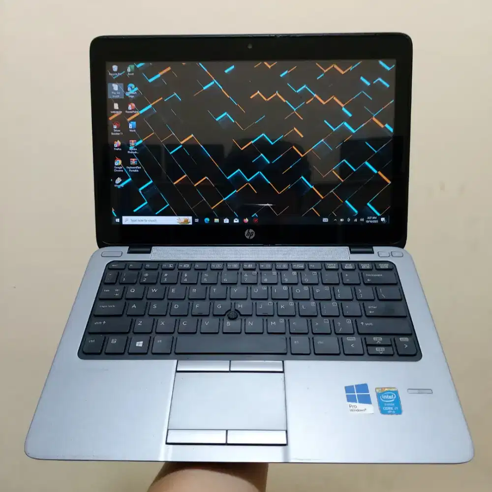 Hp Elitebook 820 G1 Intel Core i7 Model Slim Layar Touchscreen