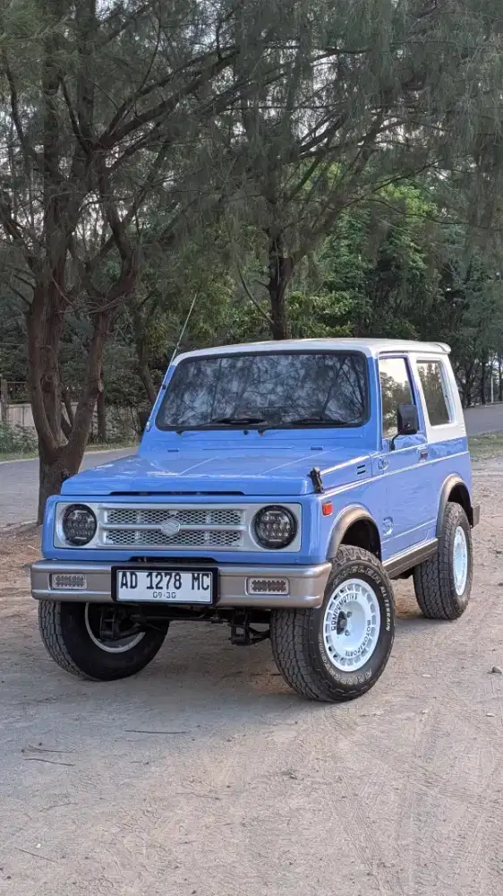 JUAL MOBIL SUZUKI KATANA SH 4X2 TREPES
