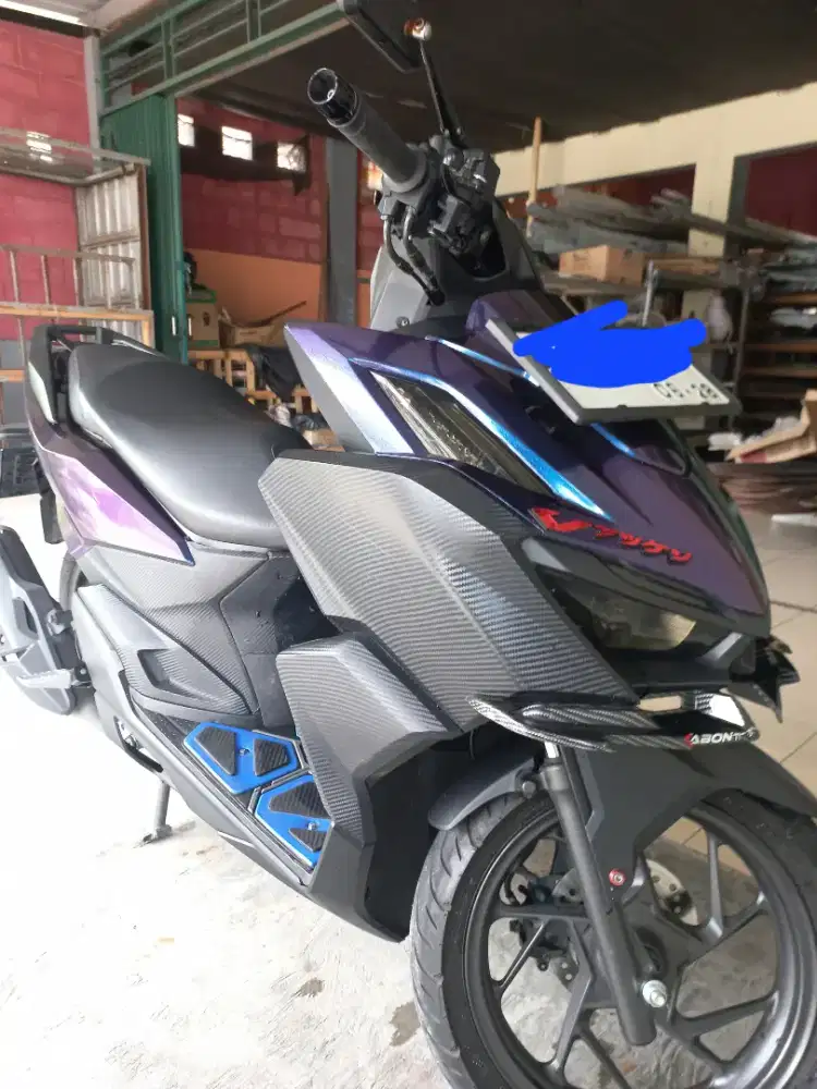 Vario 160 cbs hitam dof tahun 2023
