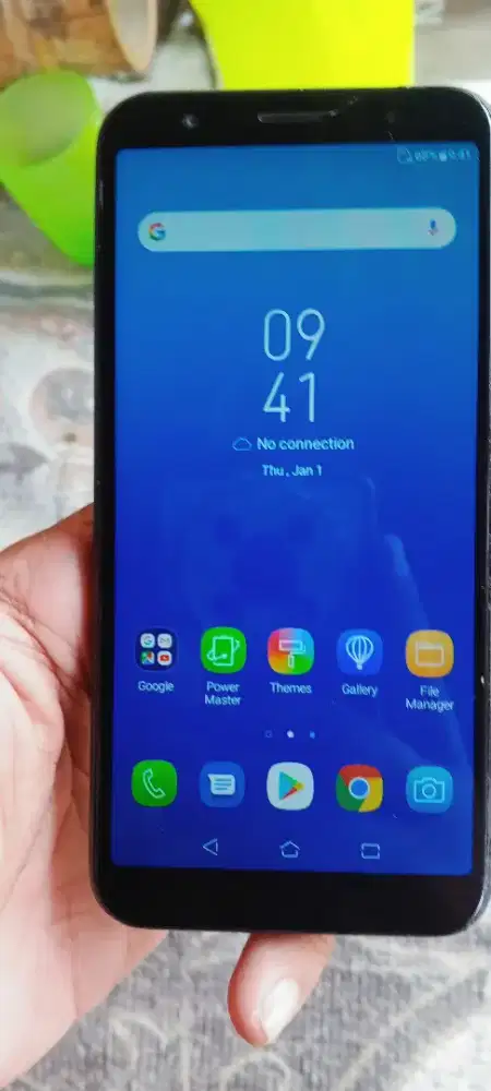 Asus Zenfone max m1