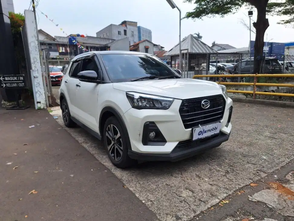 DP MURAH Daihatsu Rocky 1.0 R Bensin-AT 2021 CDKGB