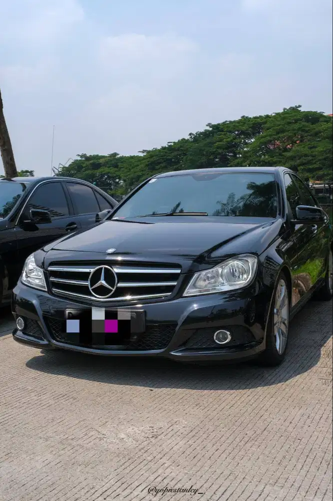 Mercedes-Benz C180 CGI W204 2011 – Full Rejuvenation senilai 120 juta