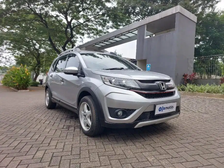 DP MURAH Honda BR-V 1.5 E Bensin-AT 2016 C0MDF