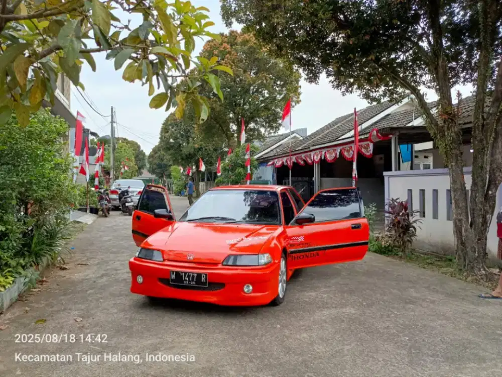 Jual Honda Nouva 2 pintu keren elegan
