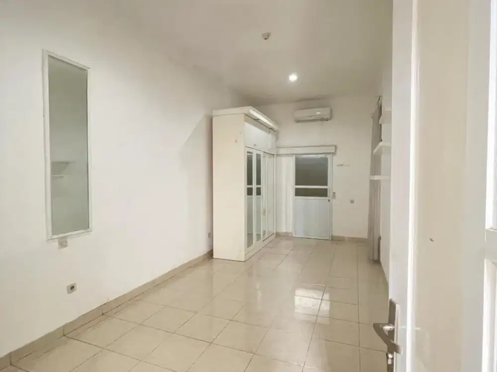 Dijual Rumah Cantik Nyaman dan Aman Terawat Siap Huni Lokasi di Arcamanik Bandung