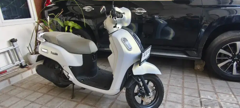Jual Yamaha Fazzio Hybrid Lux Connected