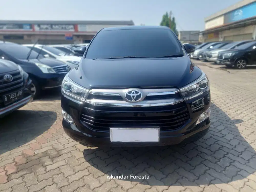 Dp10jt aja Innova reborn 2,0 V At bensin'19 Service record siap pakai