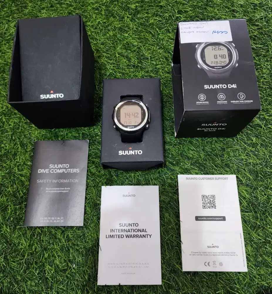 Suunto D4i , kondisi like new , sangat mulus , lengkap dus , tanpa cas
