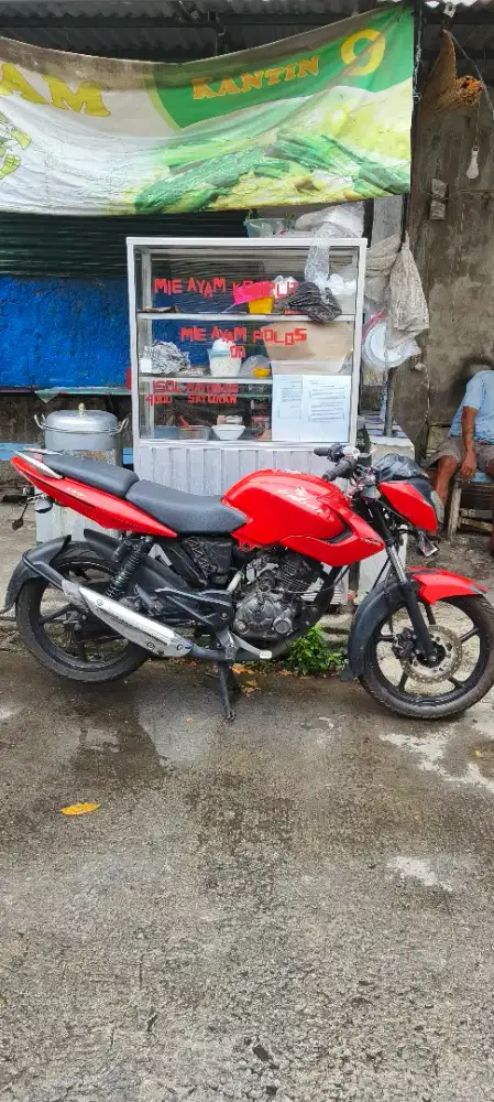 Bajaj pulsar 2011