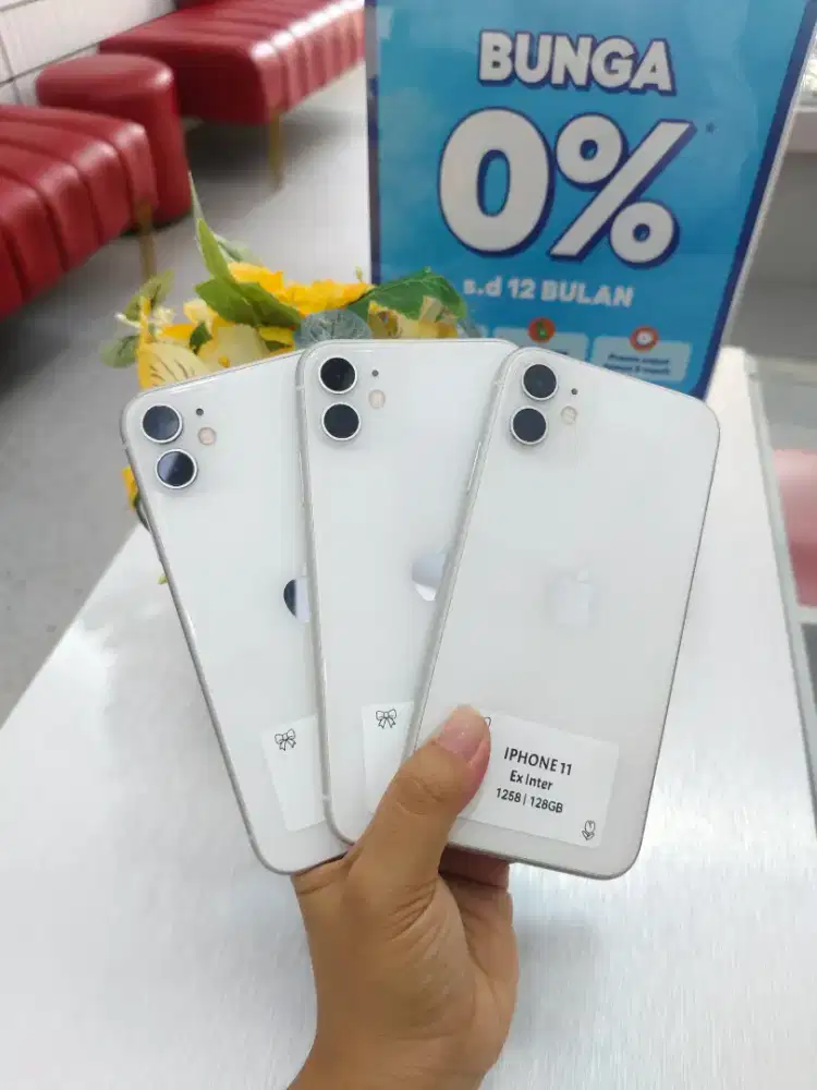 IPHONE 11 64GB EX INTER FULLSET DAN BERGARANSI TERIMA TUKAR TAMBAH