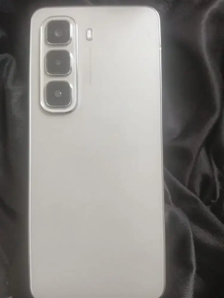 Jual cepat Bu hp Infinix hot 50