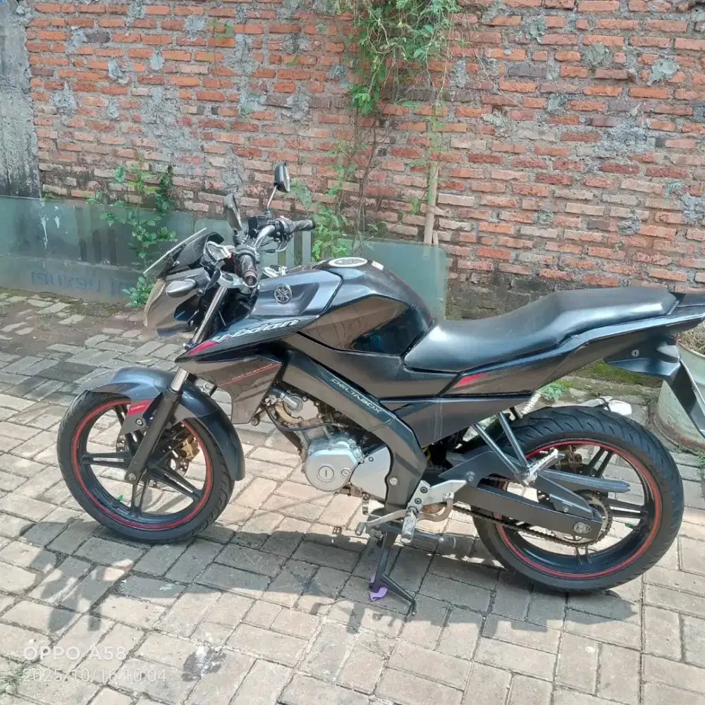Motor Vixion 2014