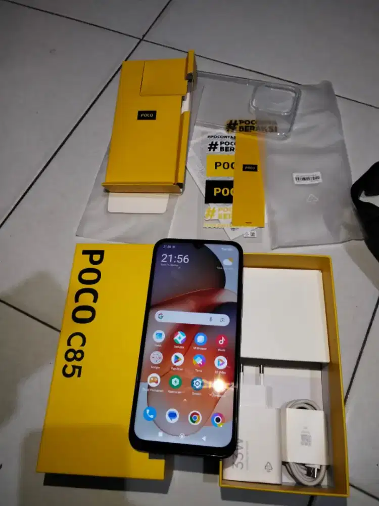 Poco c85 ram  6/128 fulset mulus