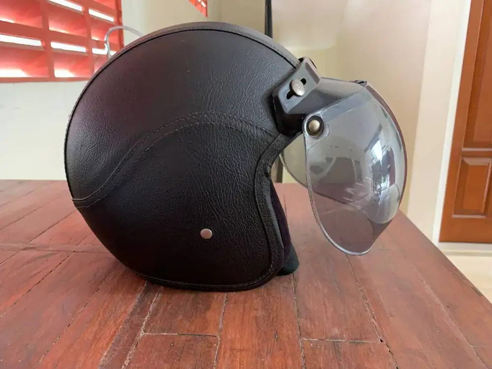 Helm Bogo Retro Classic Full Kulit Wanita dan Pria Dewasa SNI Klasik
