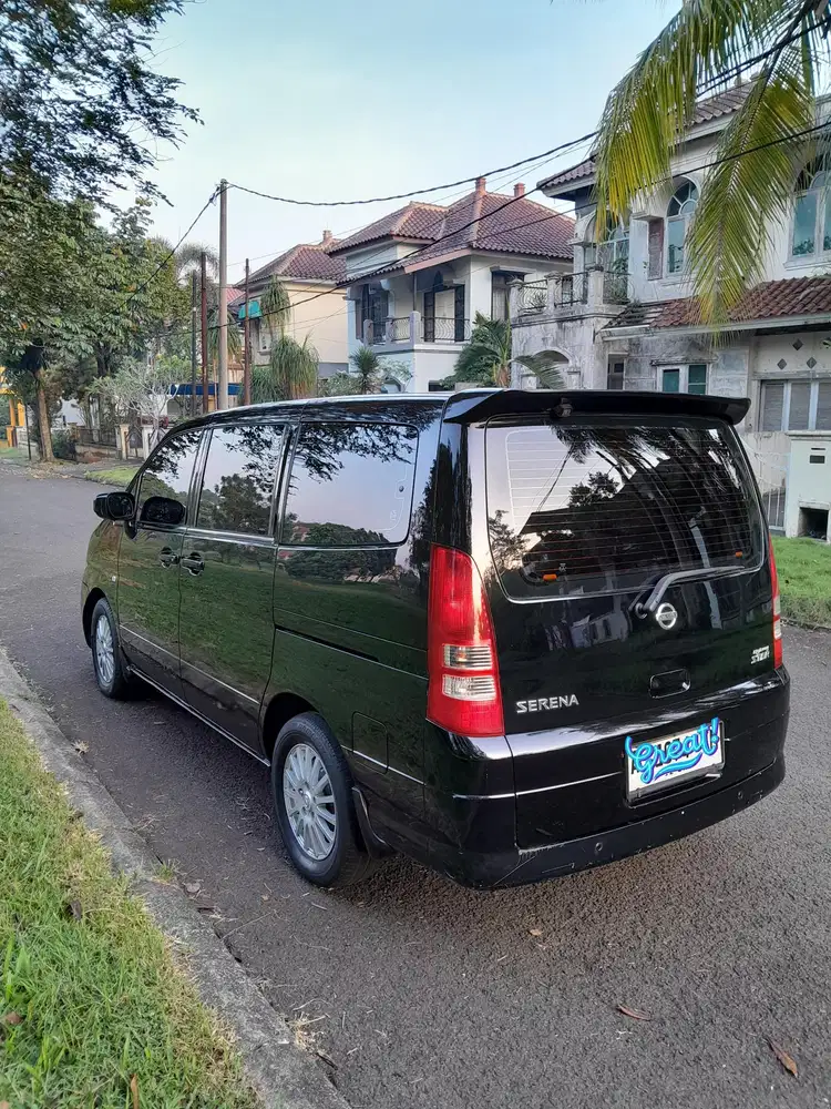 Nissan Serena HWS 2011