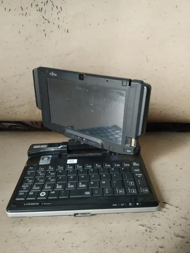 laptop jadul mini antik fujitsu u1010
