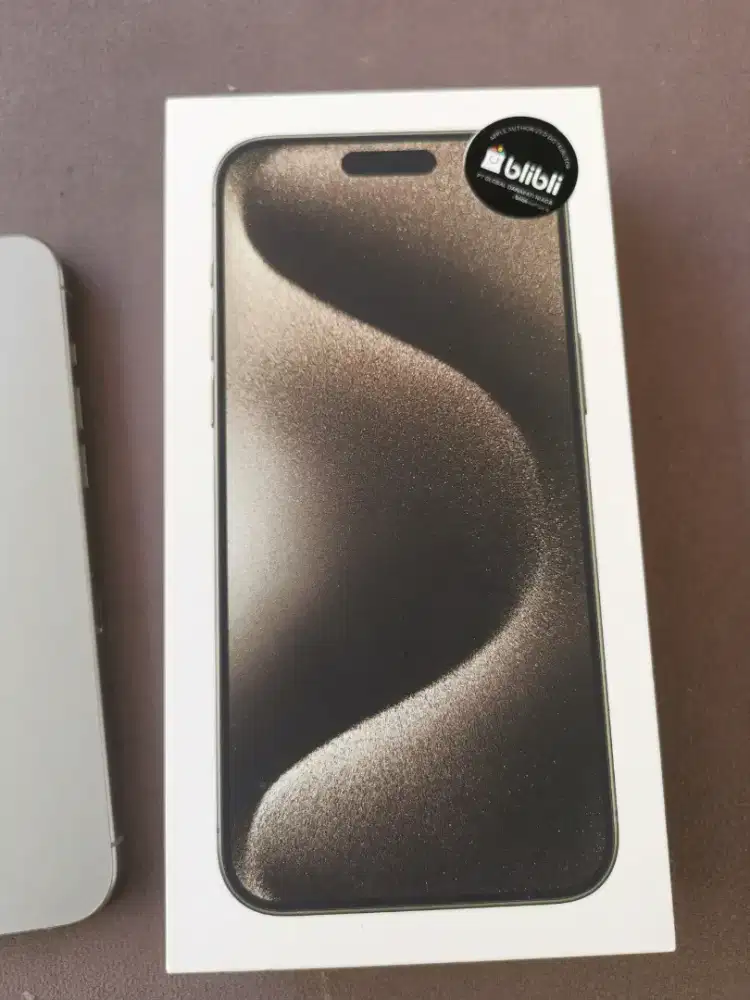 Iphone 15 promax 512 gb garansi resmi