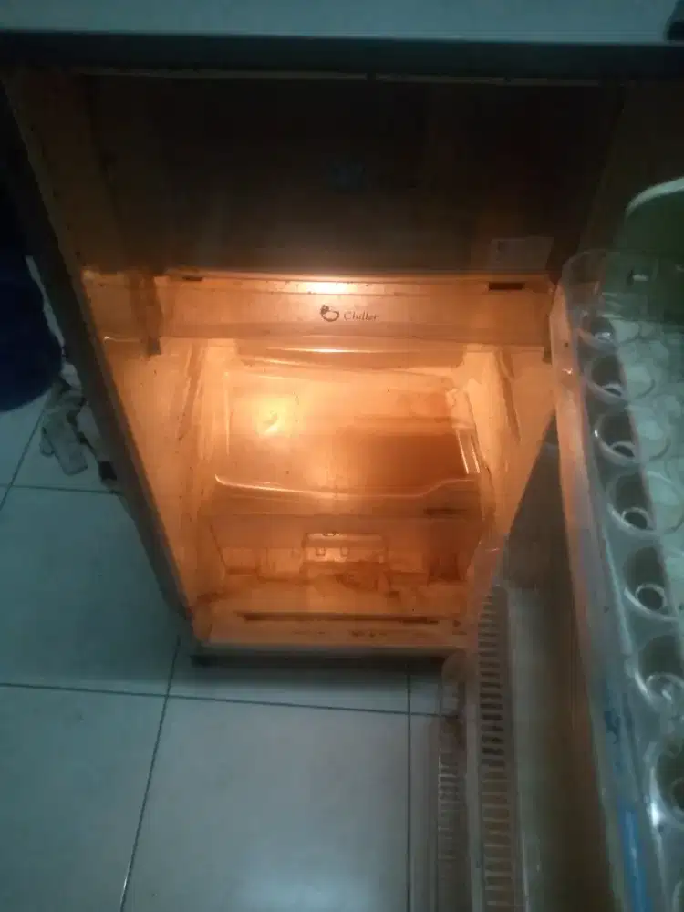 Kulkas Toshiba 1 pintu normal