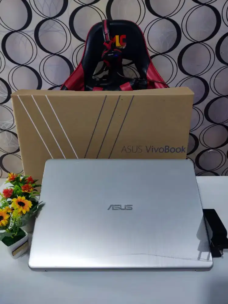 Laptop Asus vivobook s15 x501ou i5 Nvidia