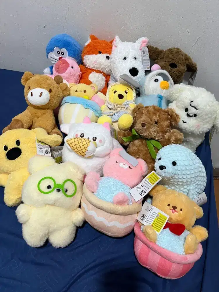 Boneka kondisi baru