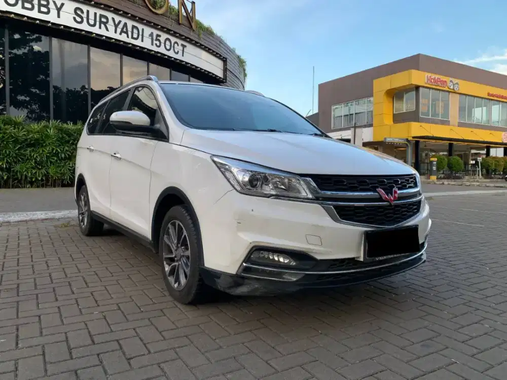 WULING CORTEZ C LUX+ AT 2022 CAPTAIN SEAT