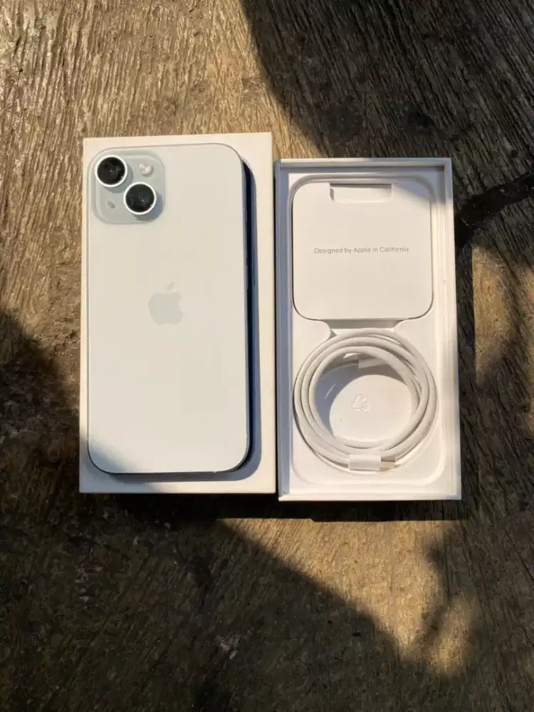 iPhone 15 256gb ibox