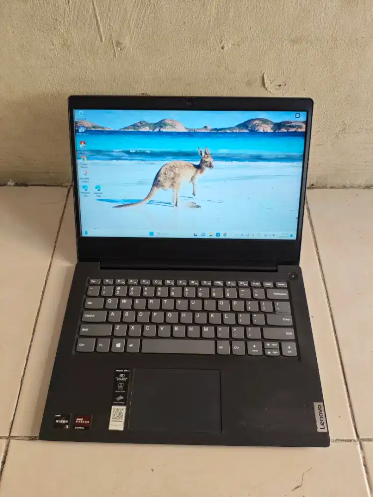 Lenovo Ideapad slim 3 Amd Ryzen 3 3250U Ram 20GB SSD 1000GB
