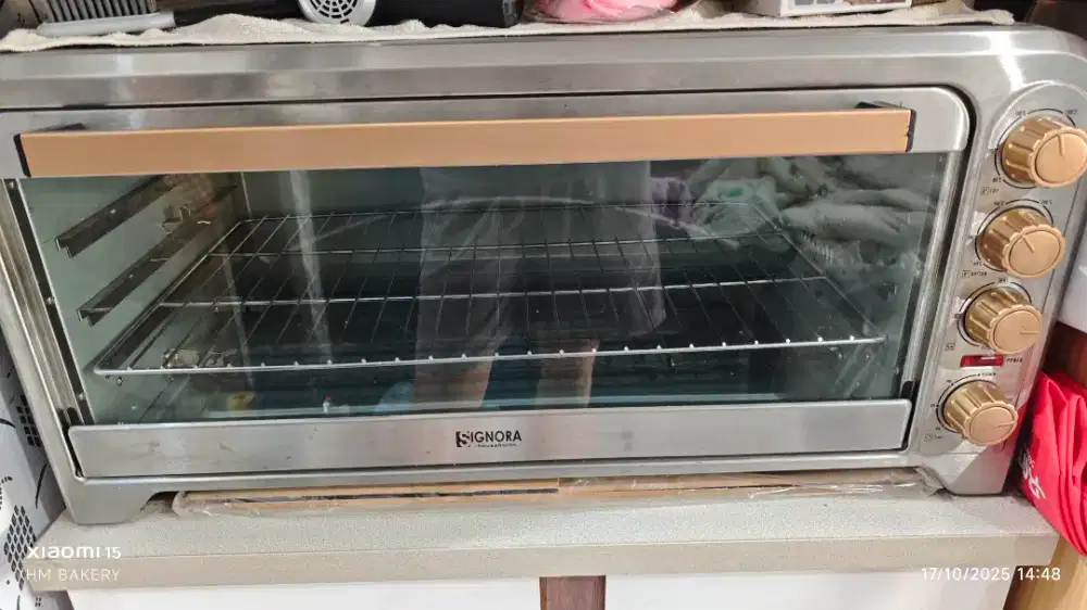 Preloved oven signora galaxy 75liter