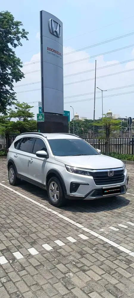 BR-V  E  Metic 2023