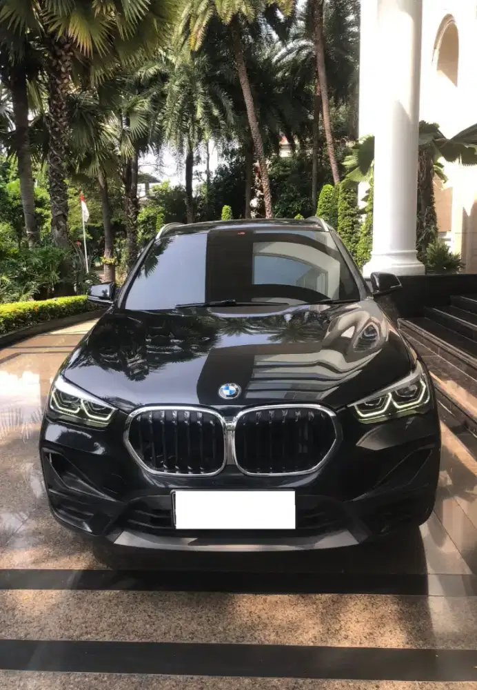 BMW X1 SDRIVE18I AT