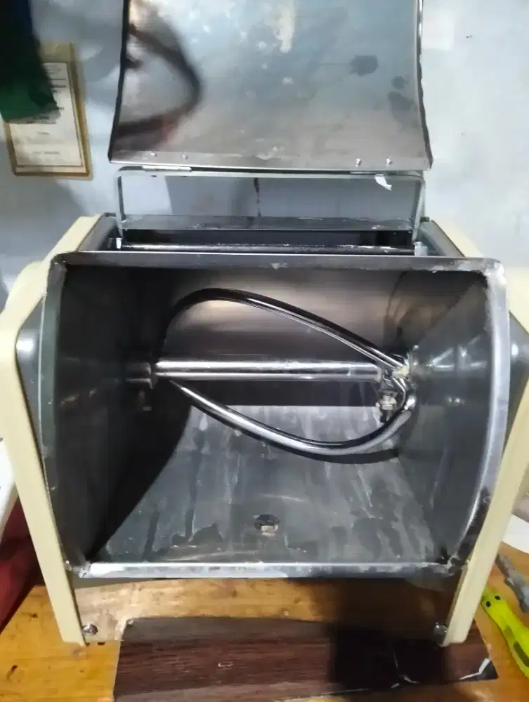 Mixer buat bikin mie,cireng dan lain lain