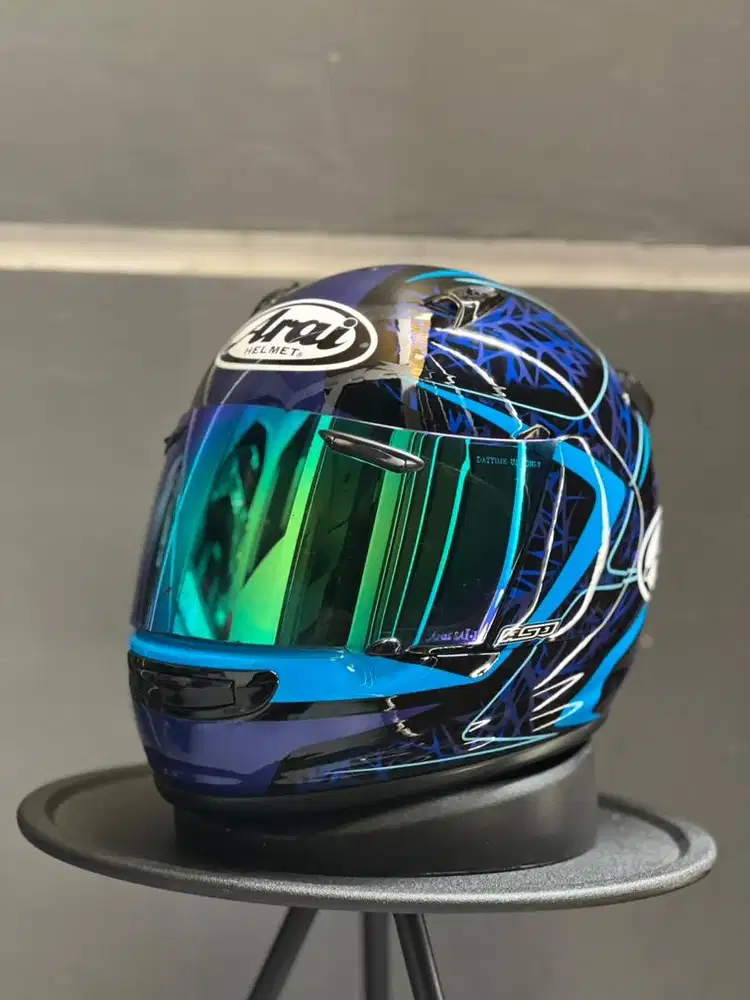 Arai Quantum J sting Blue Muluss