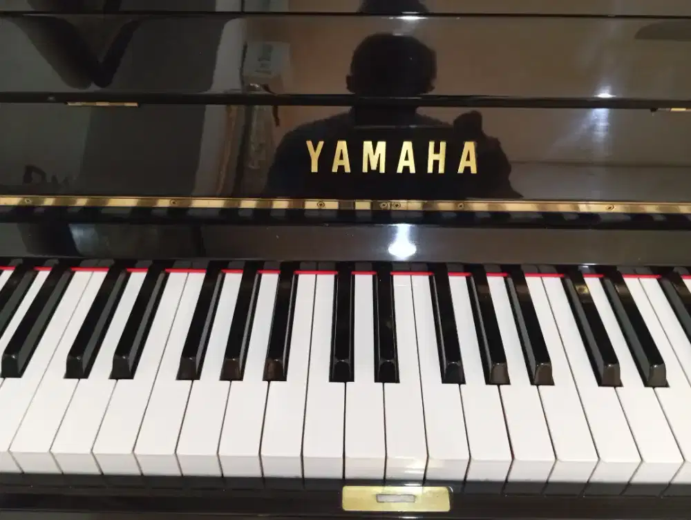 Jual piano Yamaha U2 NG tidak pakai lagi