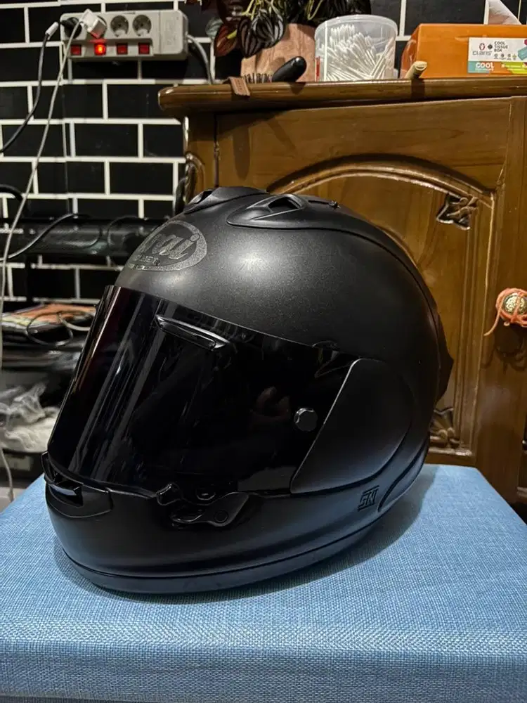 Arai Rx7x Black M