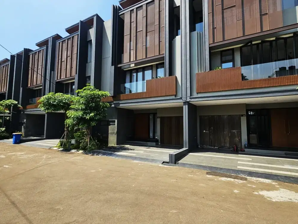Rumah Dijual Pancoran. UNIT BARU, Lokasi Strategis & Prime. SIAP HUNI