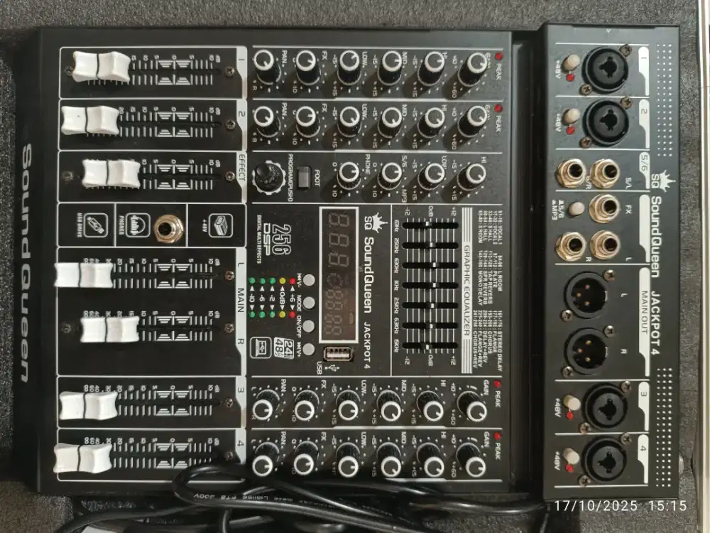 Mixer Soundqueen Jackpot 4